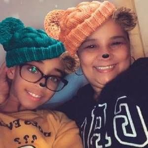 Meet your Posher, Petra